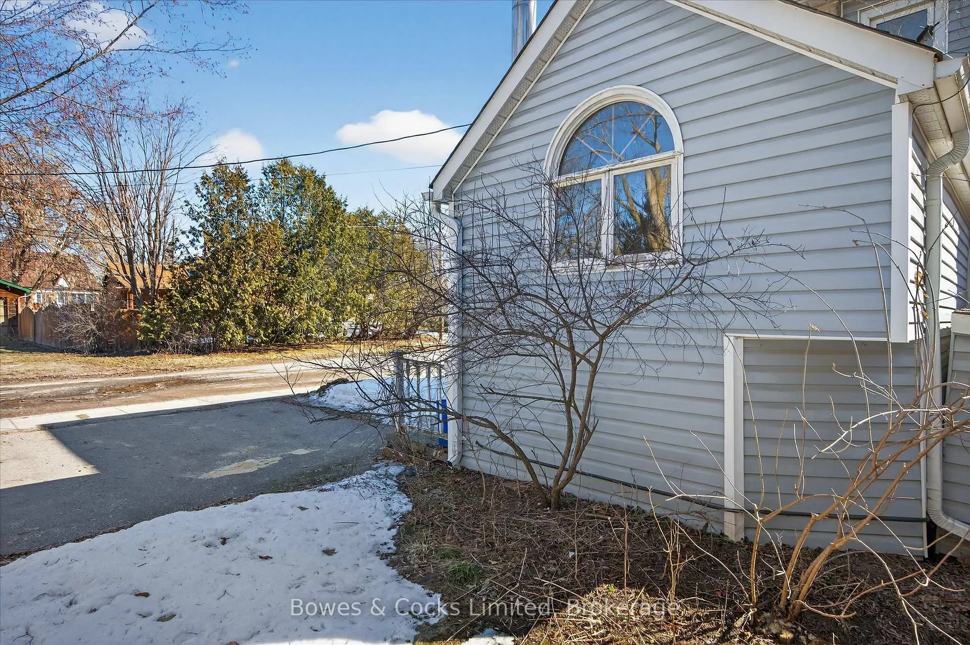 Photo 48 of 633 Downie Street, Peterborough, Town Ward 3 — HOMEH