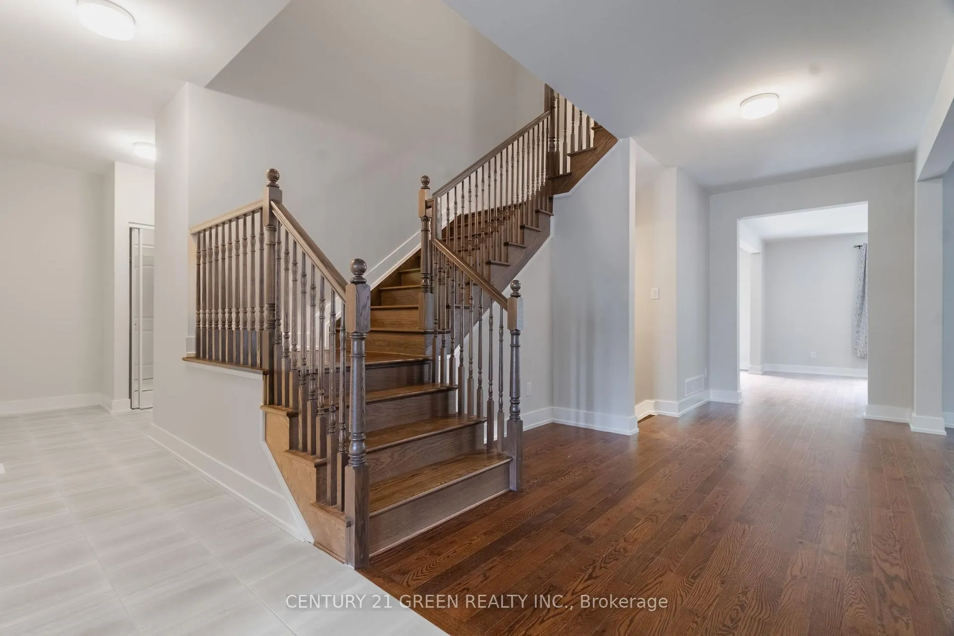 Photo 10 of 123 Tonic Crescent, Ottawa, Kanata - Rural Kanata (Central) — HOMEH