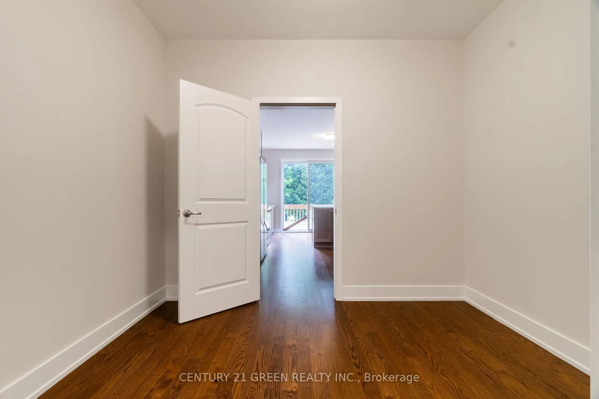 Photo 12 of 123 Tonic Crescent, Ottawa, Kanata - Rural Kanata (Central) — HOMEH