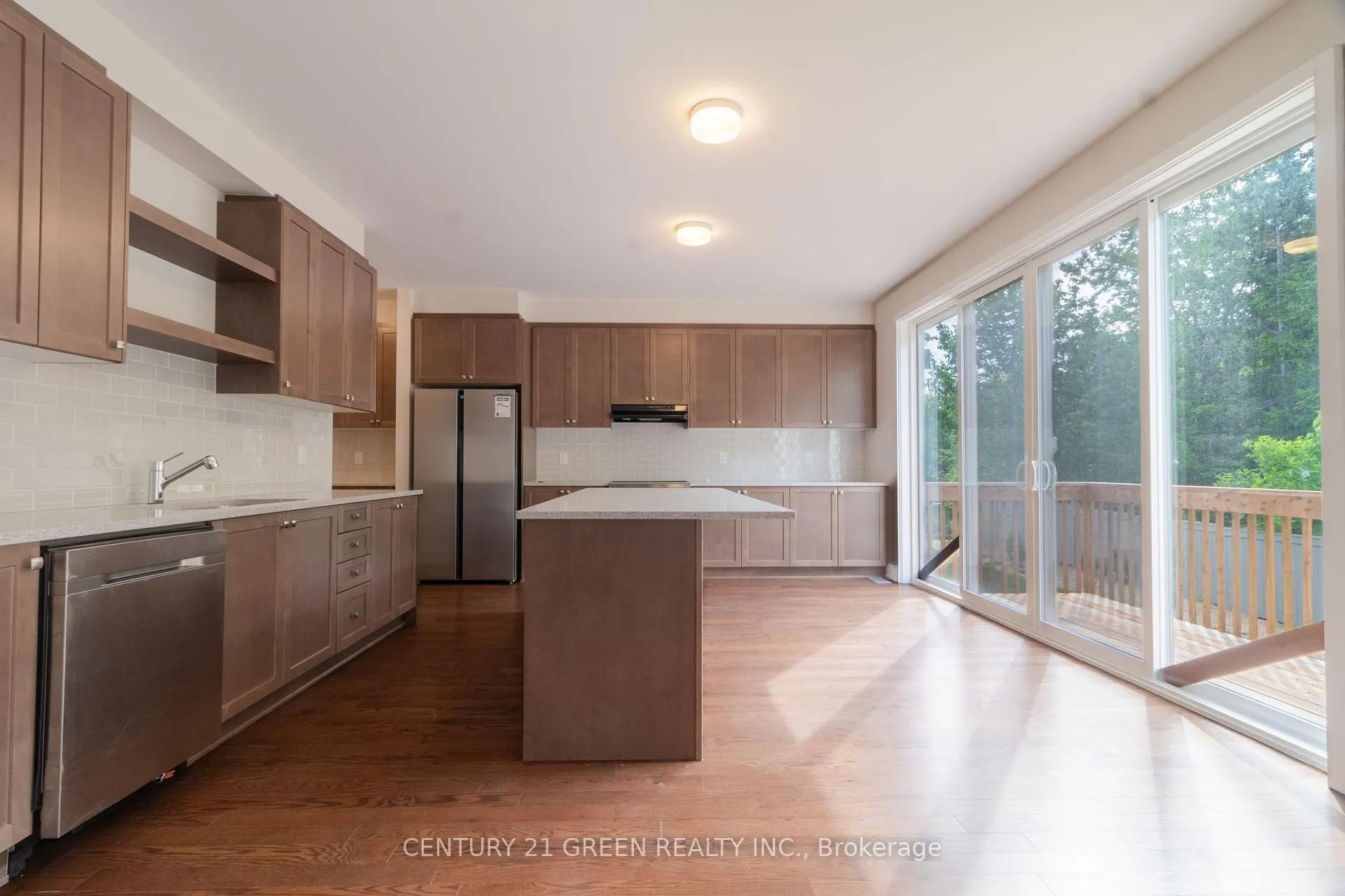 Photo 17 of 123 Tonic Crescent, Ottawa, Kanata - Rural Kanata (Central) — HOMEH