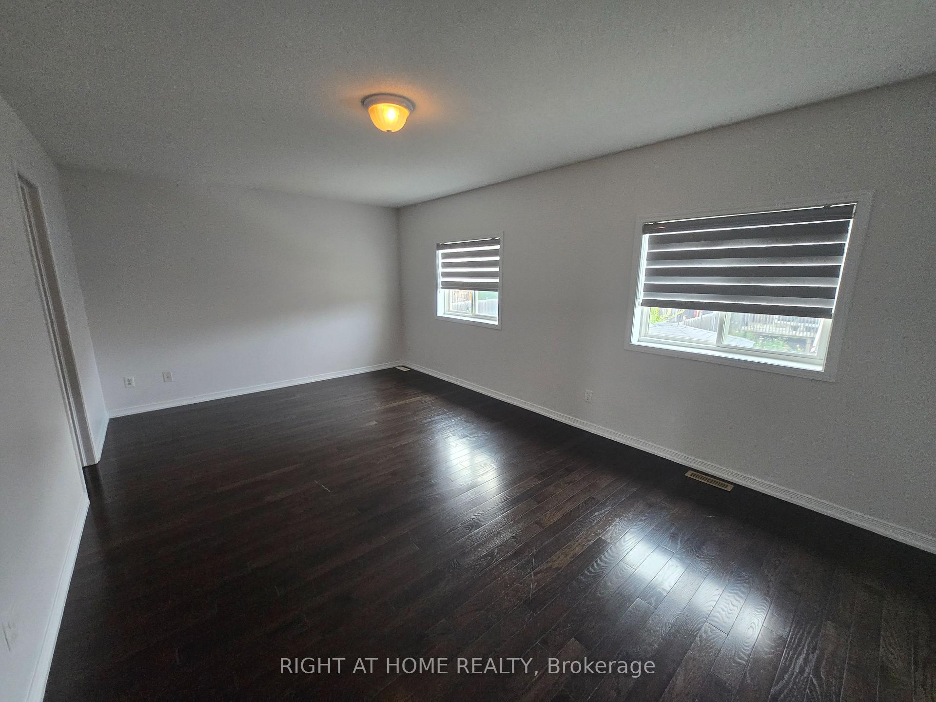 Photo 10 of 1306 Corm Street, Innisfil, Alcona — HOMEH