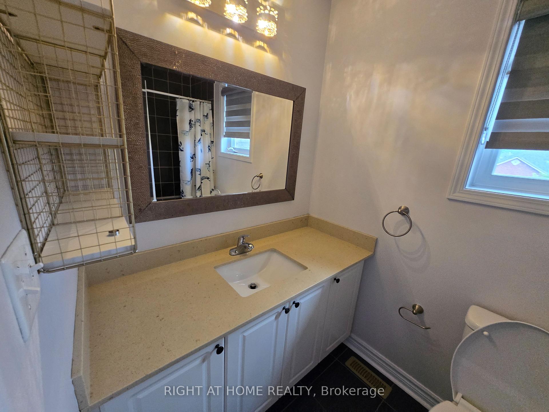 Photo 15 of 1306 Corm Street, Innisfil, Alcona — HOMEH