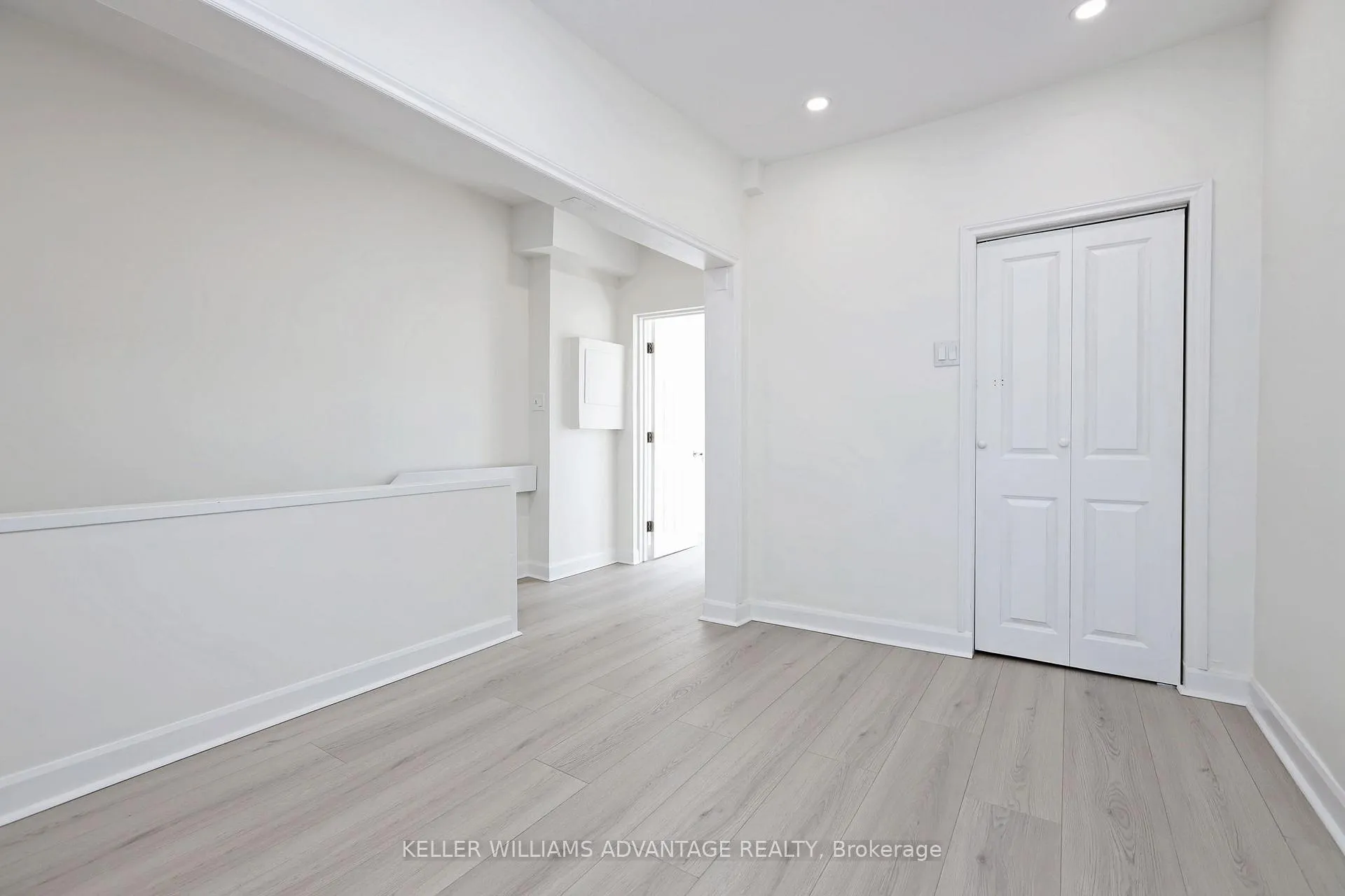 Photo 4 of 952 Queen Street E, Toronto, South Riverdale — HOMEH