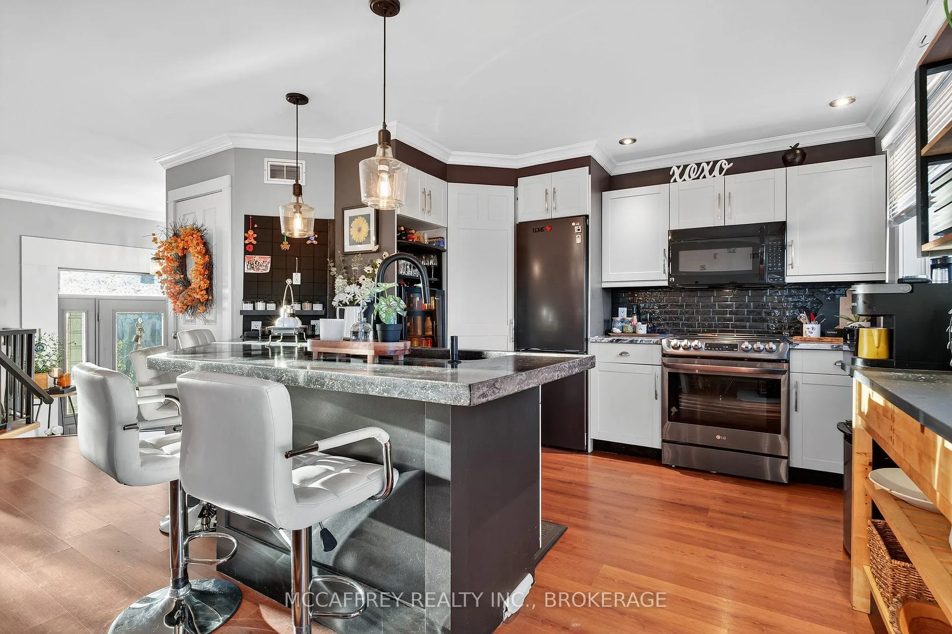 Photo 12 of 45 Huron Street, Greater Napanee — HOMEH