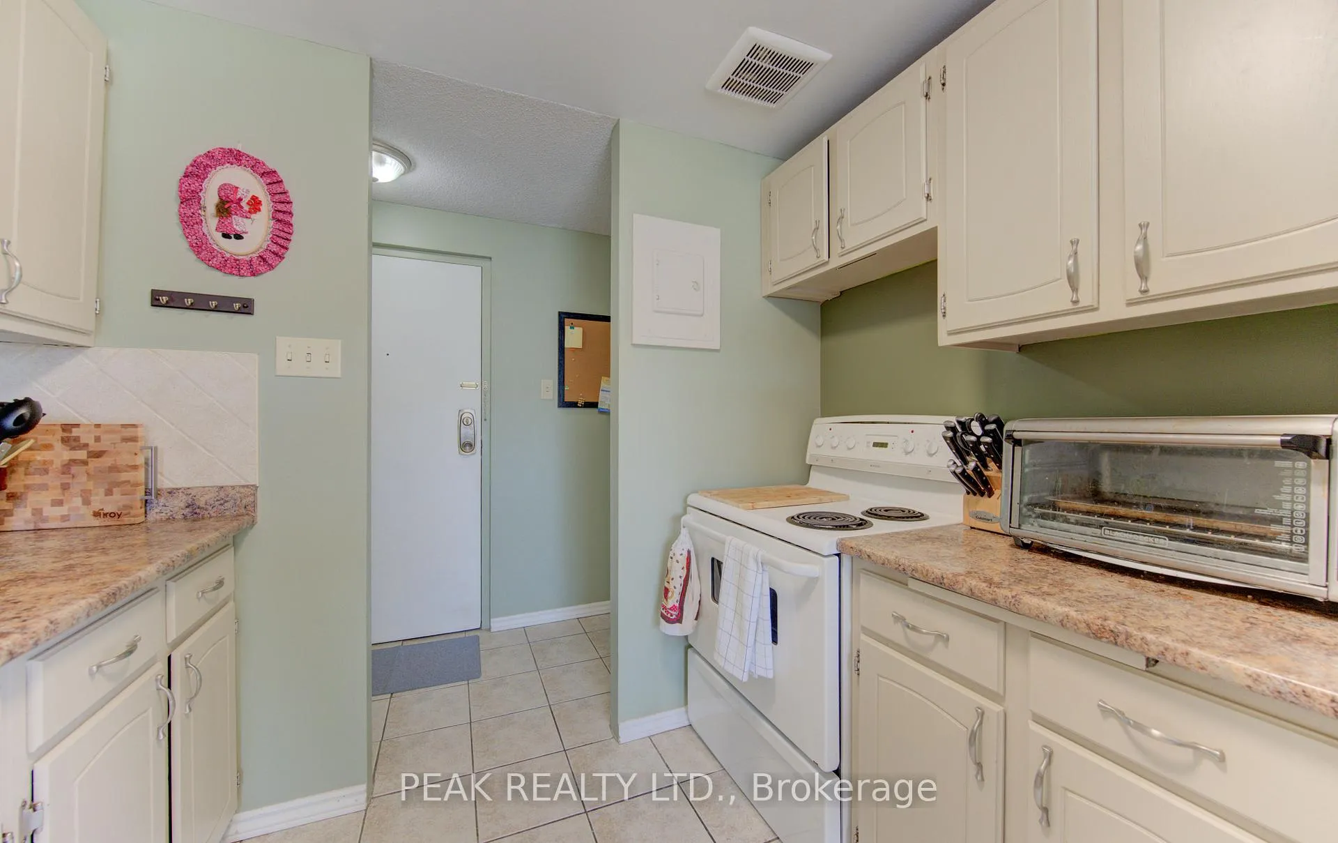 Photo 19 of Unit 106, 4 Avalon Place, Kitchener, Meinzinger — HOMEH