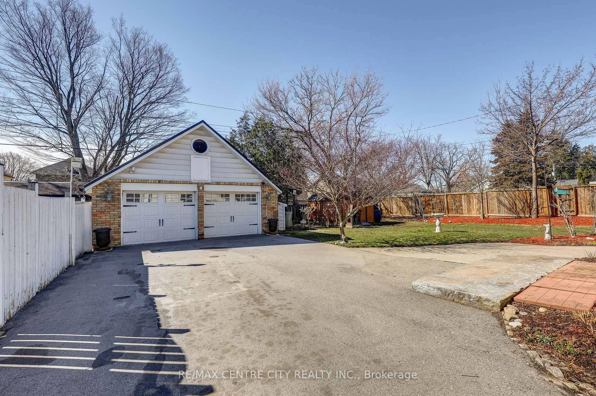 Photo 24 of 316 Talbot Street E, Aylmer — HOMEH