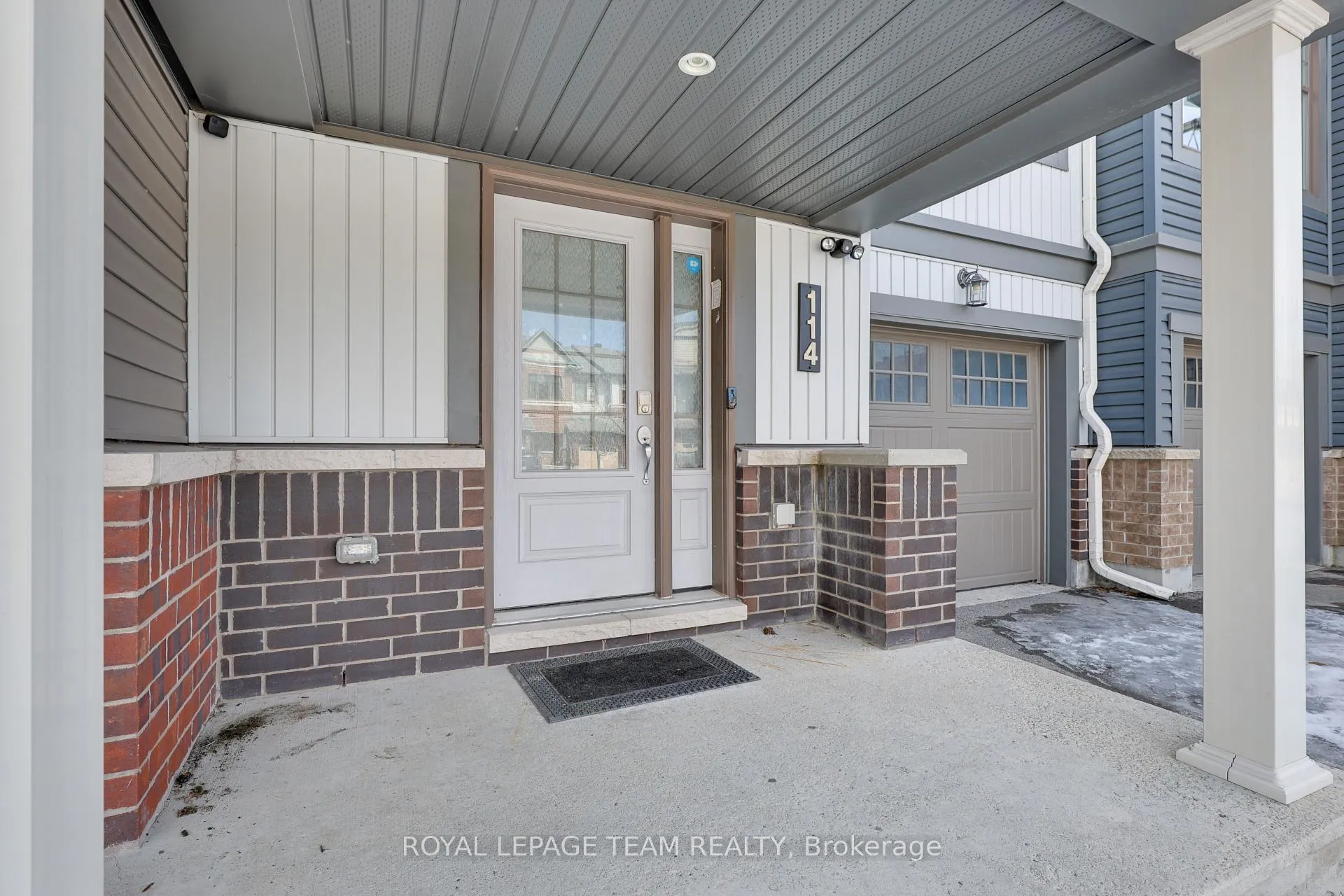 Photo 5 of 114 Sweetwater Lane, Ottawa, Kanata - Kanata Lakes/Heritage Hills — HOMEH