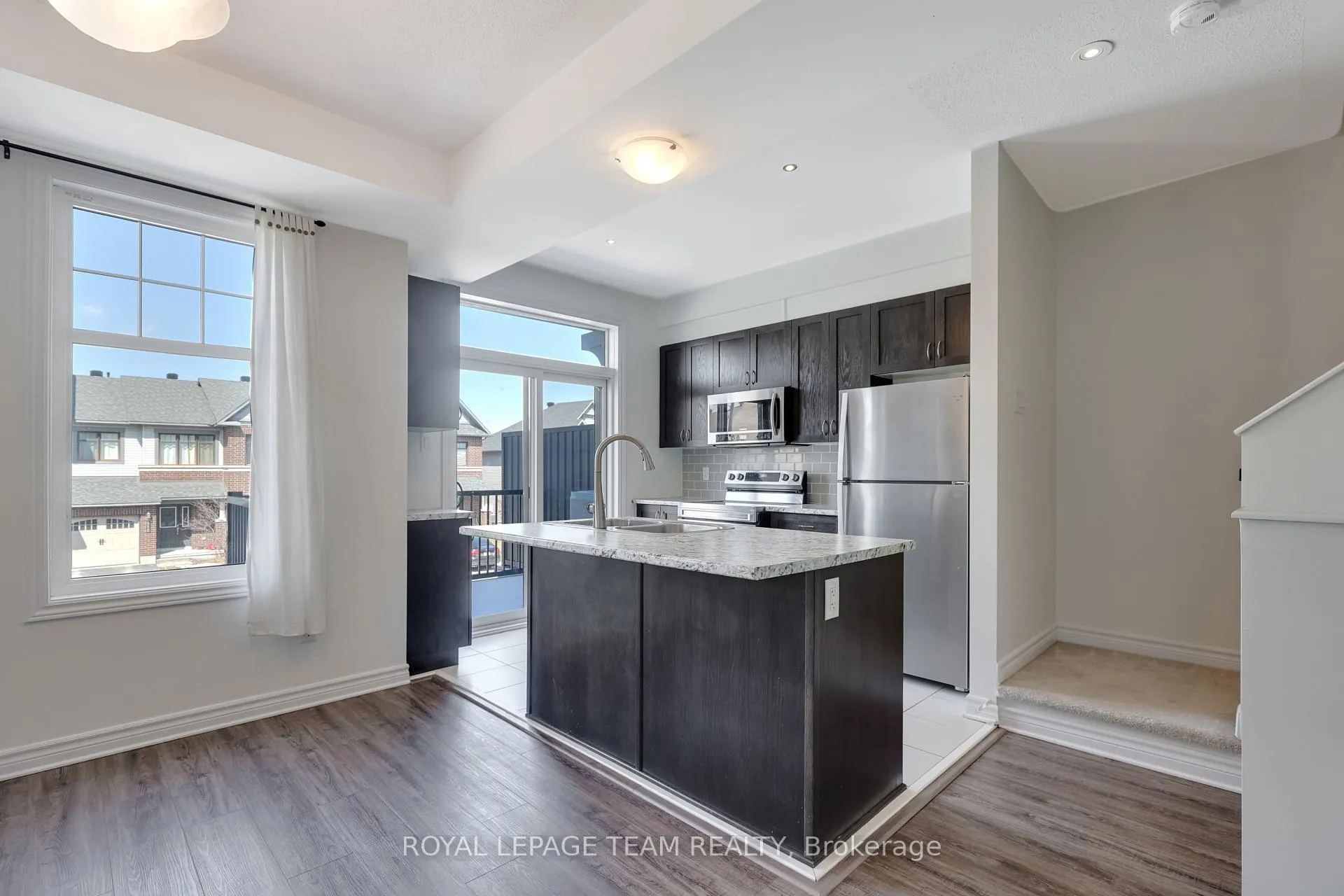 Photo 23 of 114 Sweetwater Lane, Ottawa, Kanata - Kanata Lakes/Heritage Hills — HOMEH