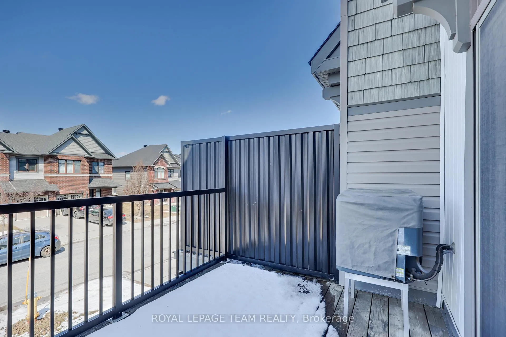 Photo 37 of 114 Sweetwater Lane, Ottawa, Kanata - Kanata Lakes/Heritage Hills — HOMEH