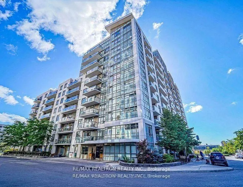 Front of Unit 520, 812 Lansdowne Avenue