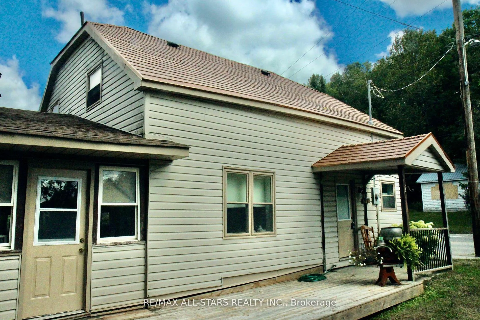 Photo 2 of 77 Bobcaygeon Road, Minden Hills, Lutterworth — HOMEH