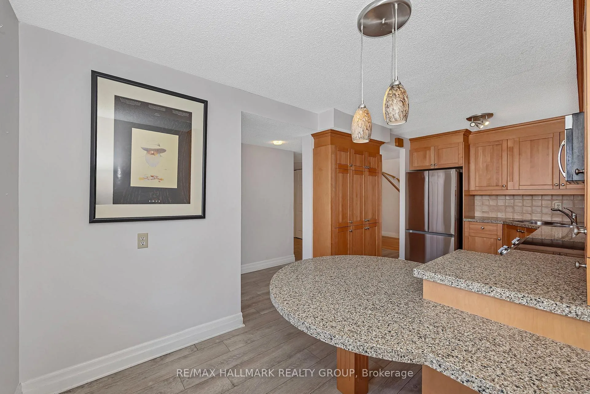 Photo 8 of 7880 Decarie Drive, Ottawa, Orleans Wood — HOMEH