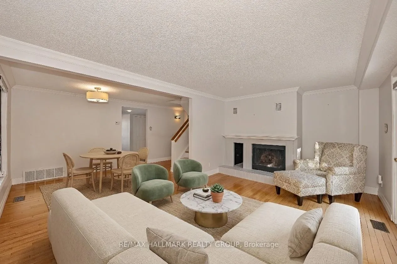 Photo 15 of 7880 Decarie Drive, Ottawa, Orleans Wood — HOMEH