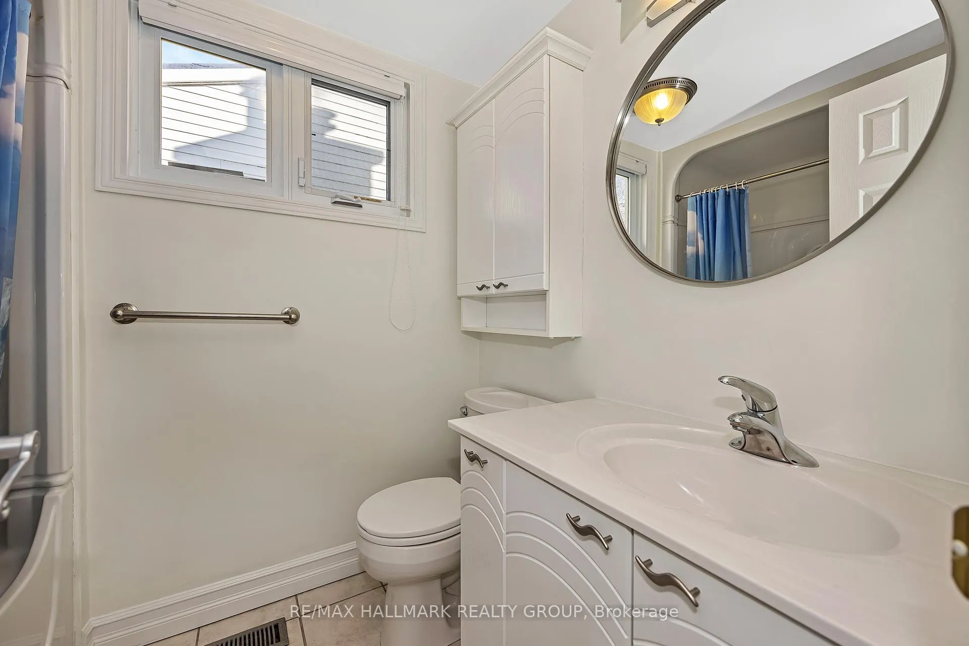 Photo 24 of 7880 Decarie Drive, Ottawa, Orleans Wood — HOMEH