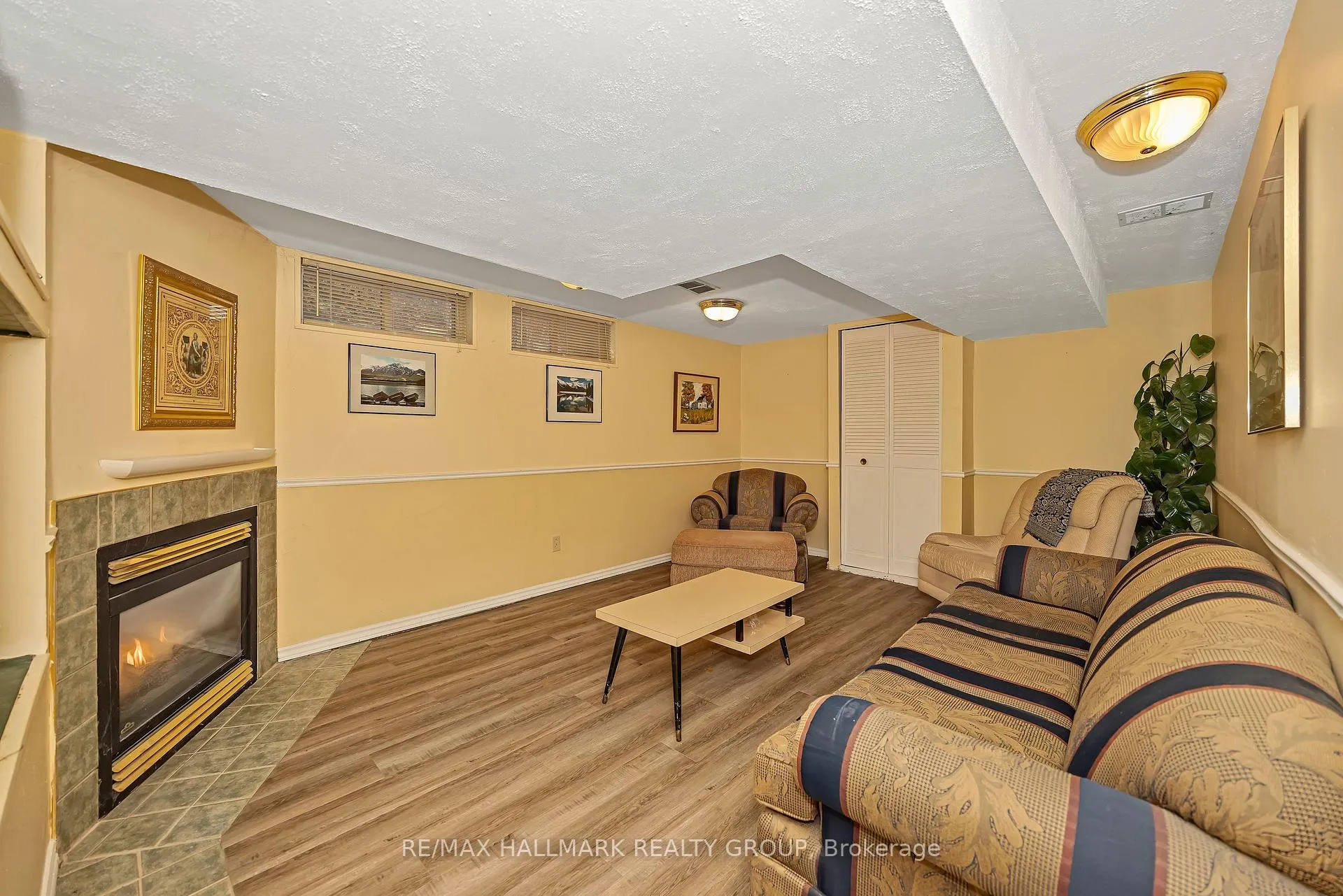 Photo 36 of 7880 Decarie Drive, Ottawa, Orleans Wood — HOMEH