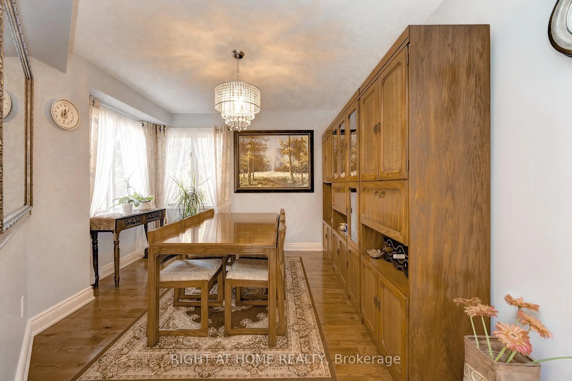 Photo 8 of Unit 10, 524 Beechwood Drive, Waterloo — HOMEH