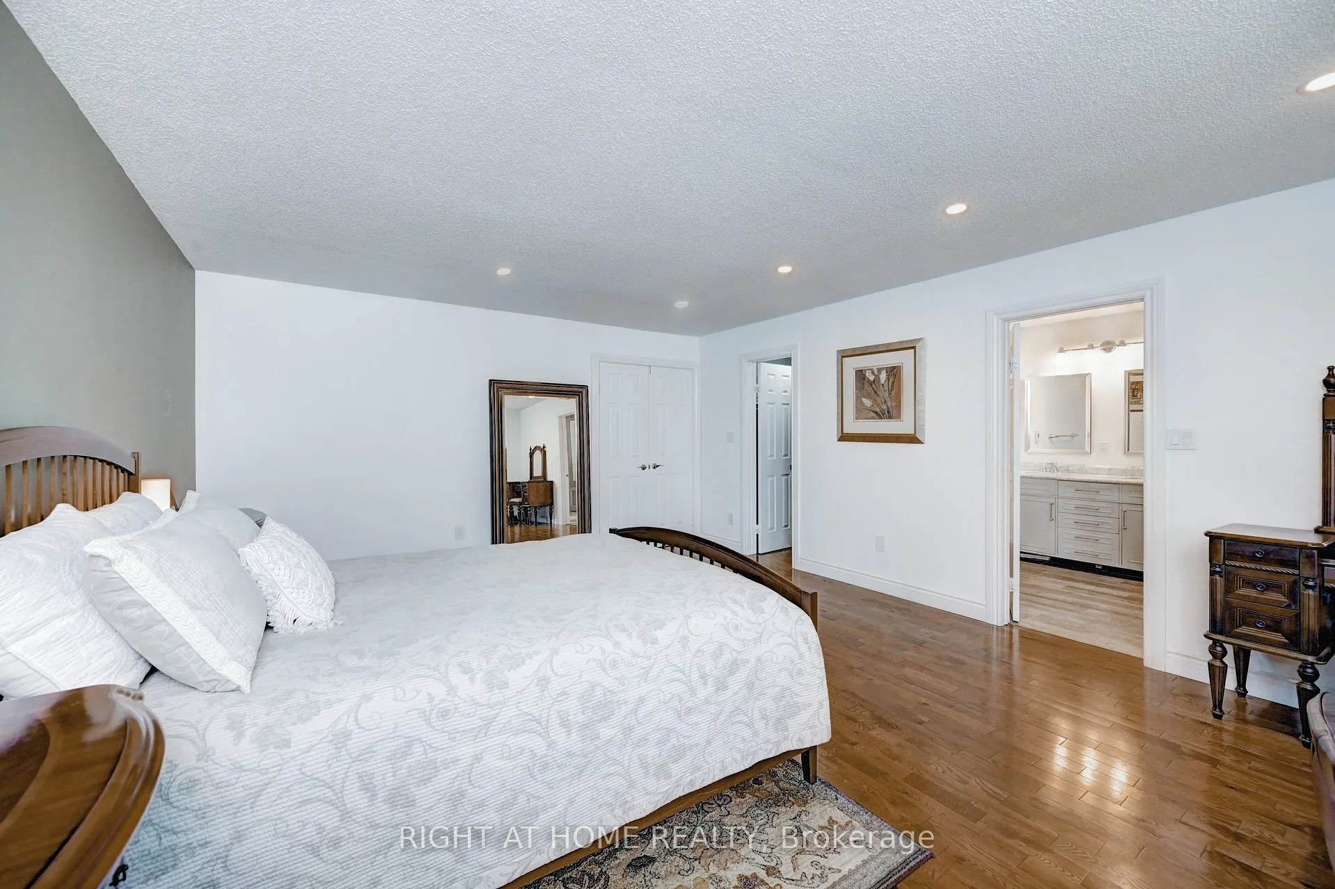 Photo 22 of Unit 10, 524 Beechwood Drive, Waterloo — HOMEH