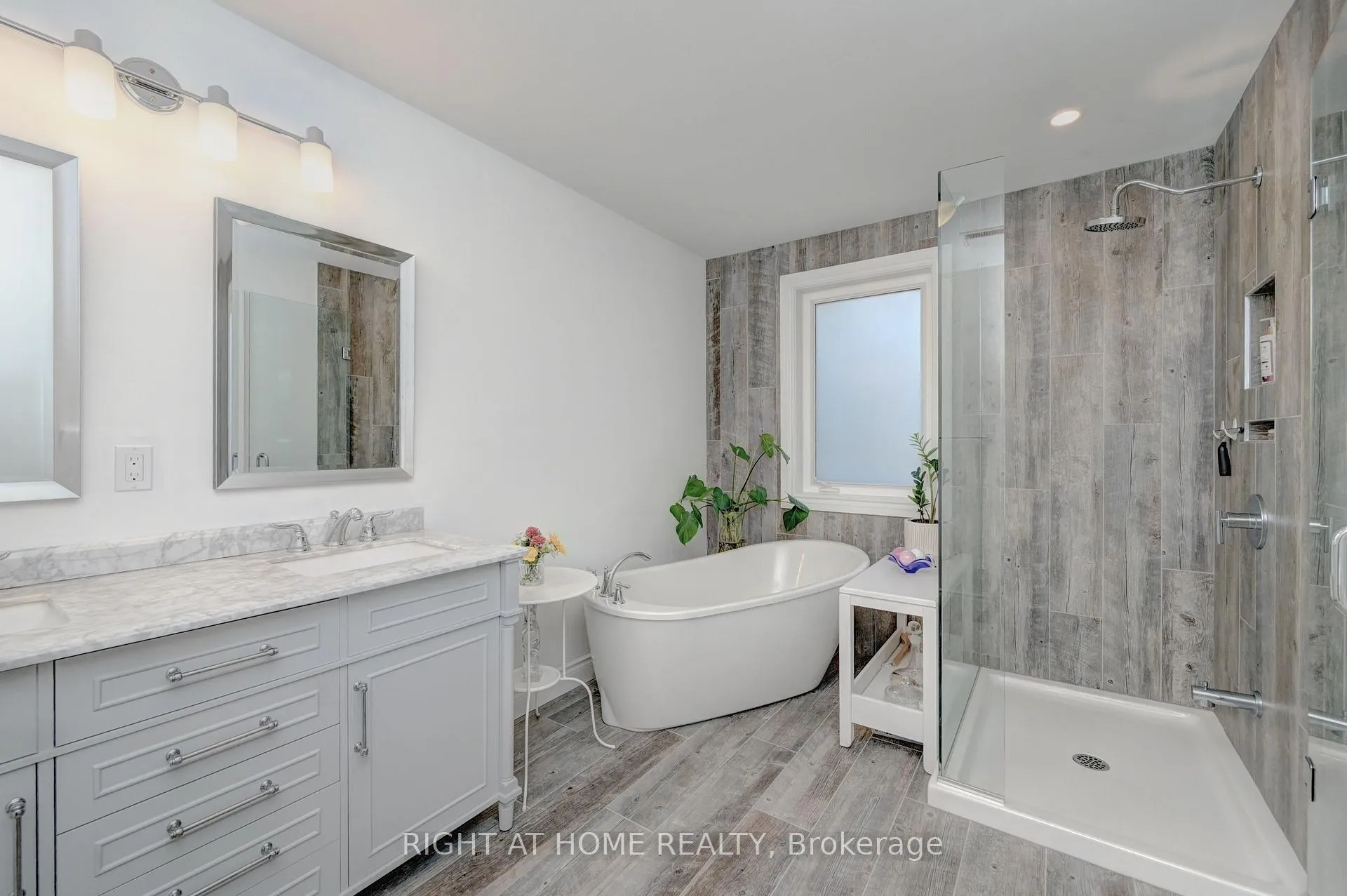 Photo 29 of Unit 10, 524 Beechwood Drive, Waterloo — HOMEH