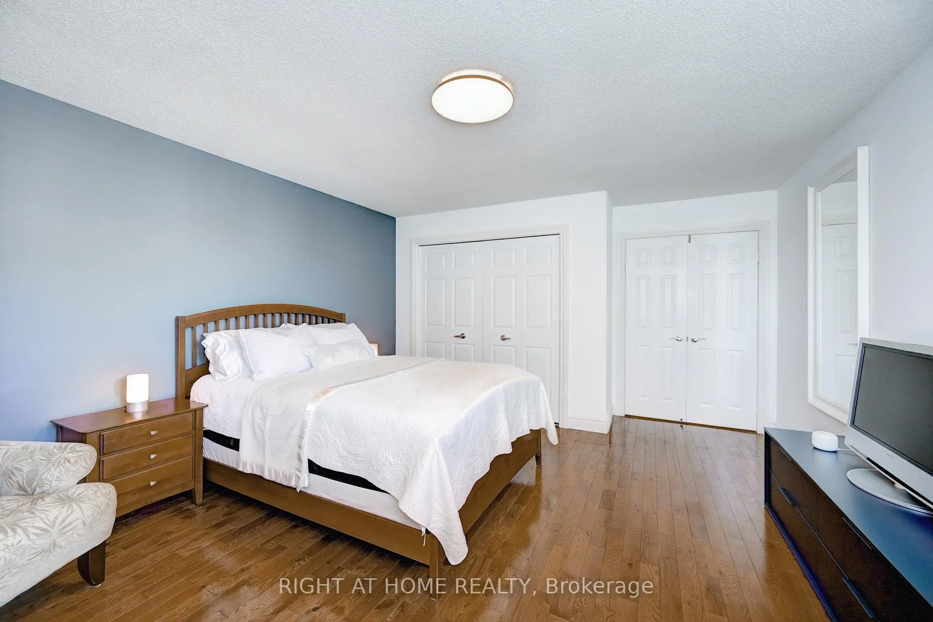 Photo 41 of Unit 10, 524 Beechwood Drive, Waterloo — HOMEH