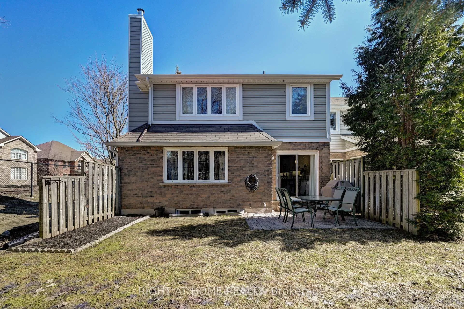 Photo 47 of Unit 10, 524 Beechwood Drive, Waterloo — HOMEH