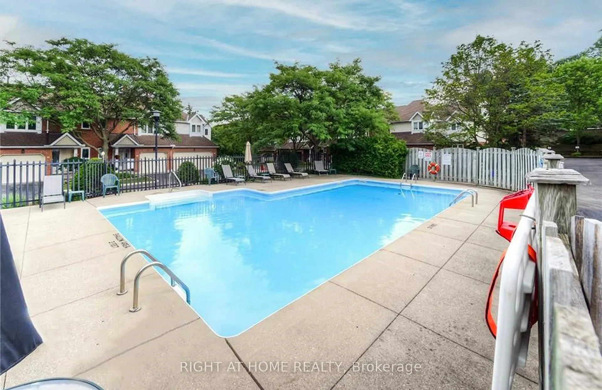 Photo 50 of Unit 10, 524 Beechwood Drive, Waterloo — HOMEH