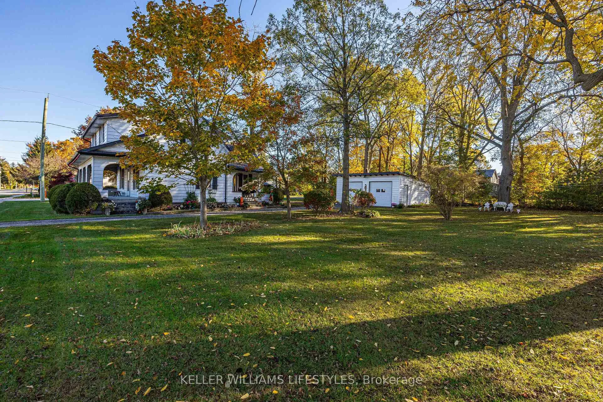 Photo 5 of 136 Queen Street, North Middlesex, Ailsa Craig — HOMEH