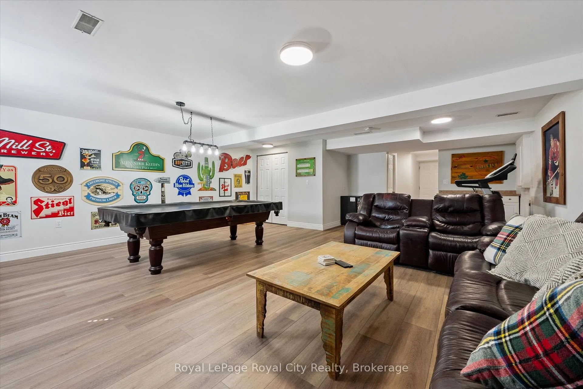 Photo 32 of 11 Warren Street, Guelph, Grange Road — HOMEH
