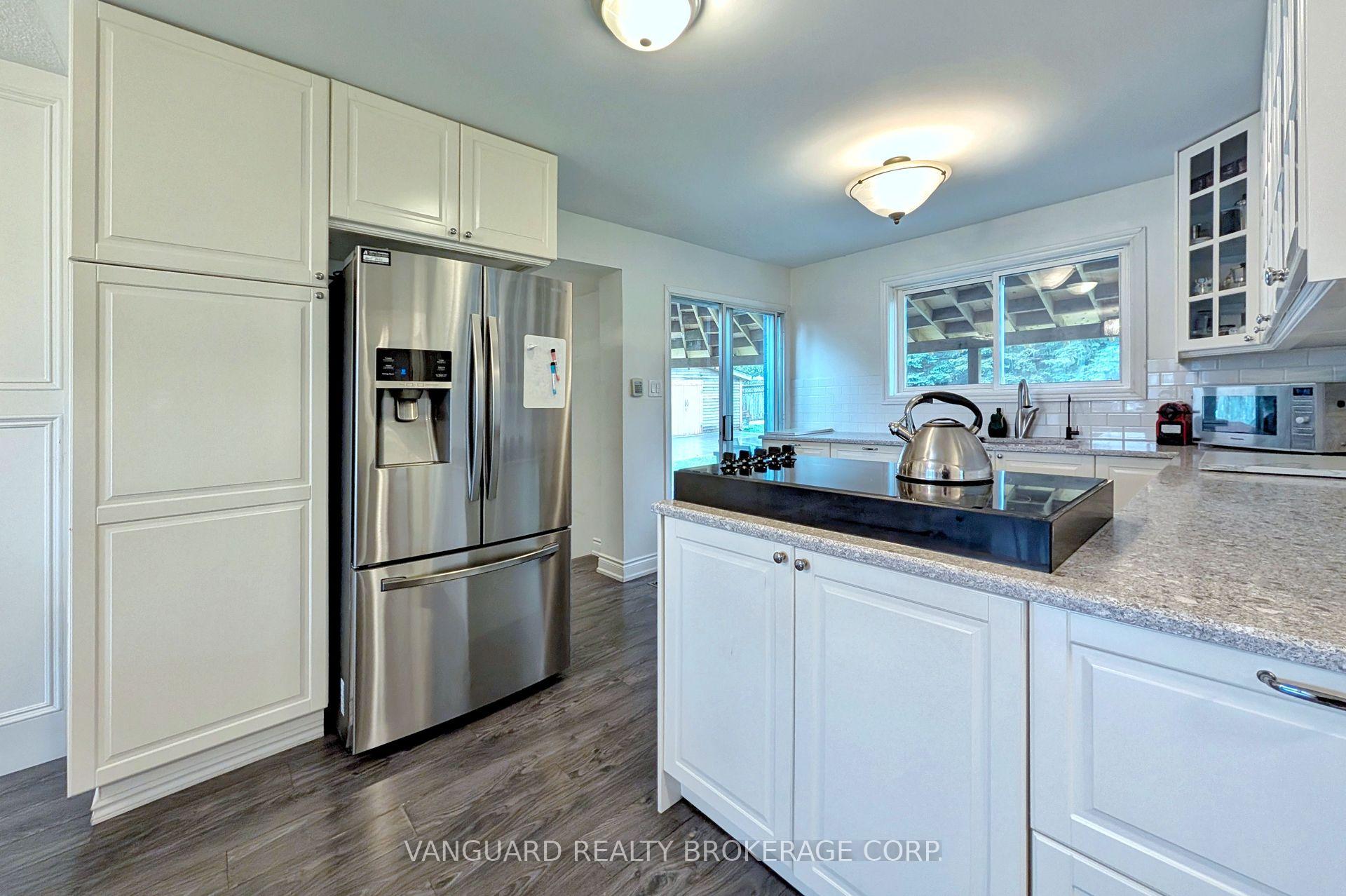 Photo 18 of 3 Weedon Court, King, Pottageville — HOMEH