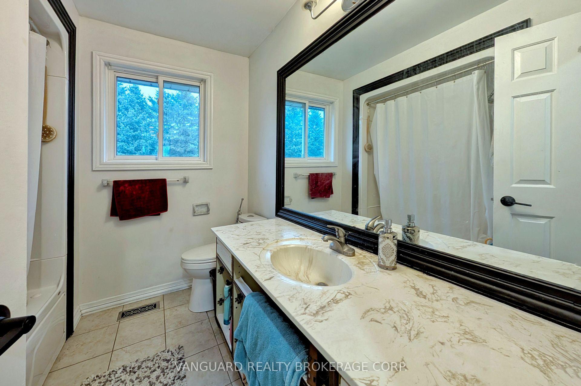Photo 37 of 3 Weedon Court, King, Pottageville — HOMEH