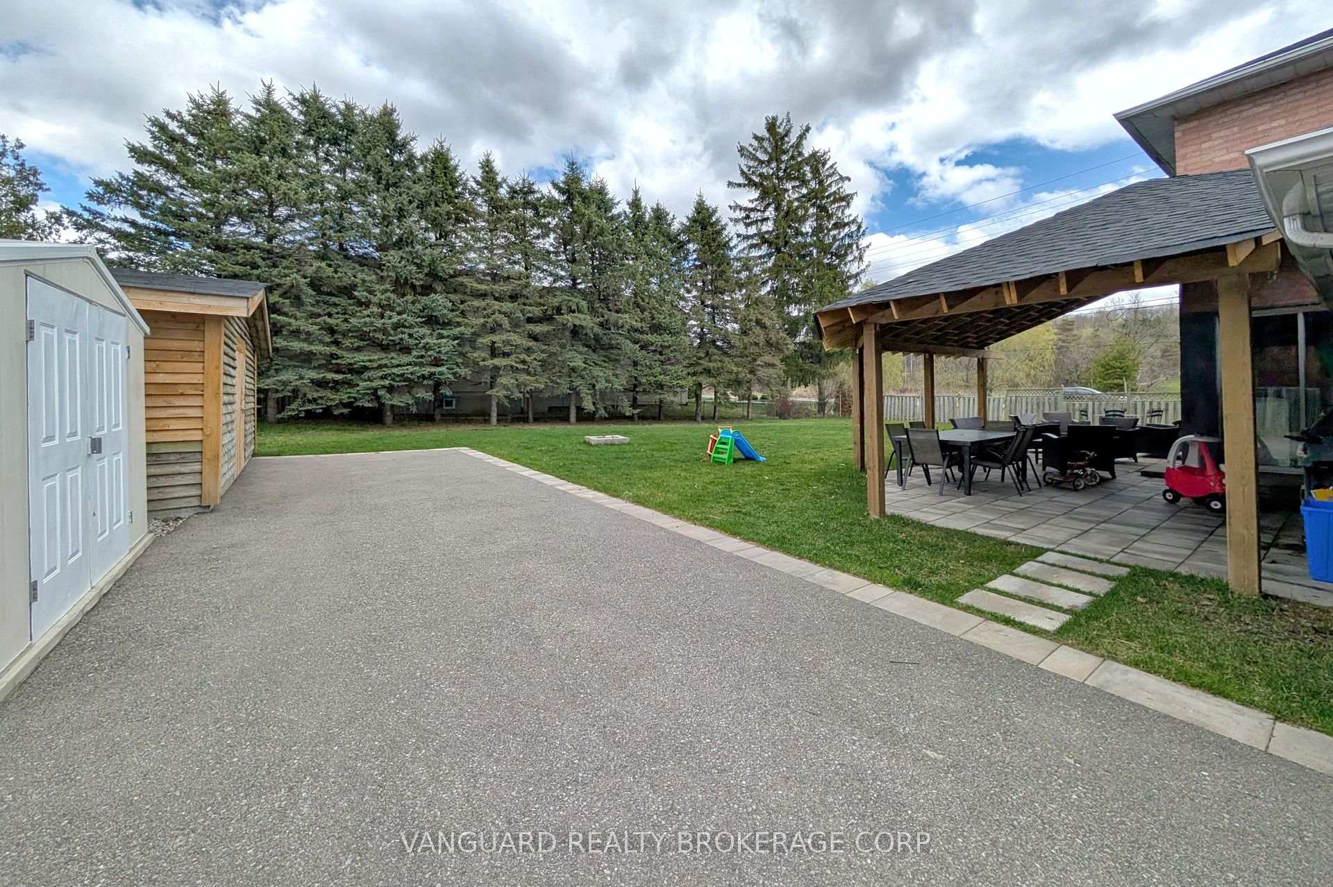 Photo 40 of 3 Weedon Court, King, Pottageville — HOMEH