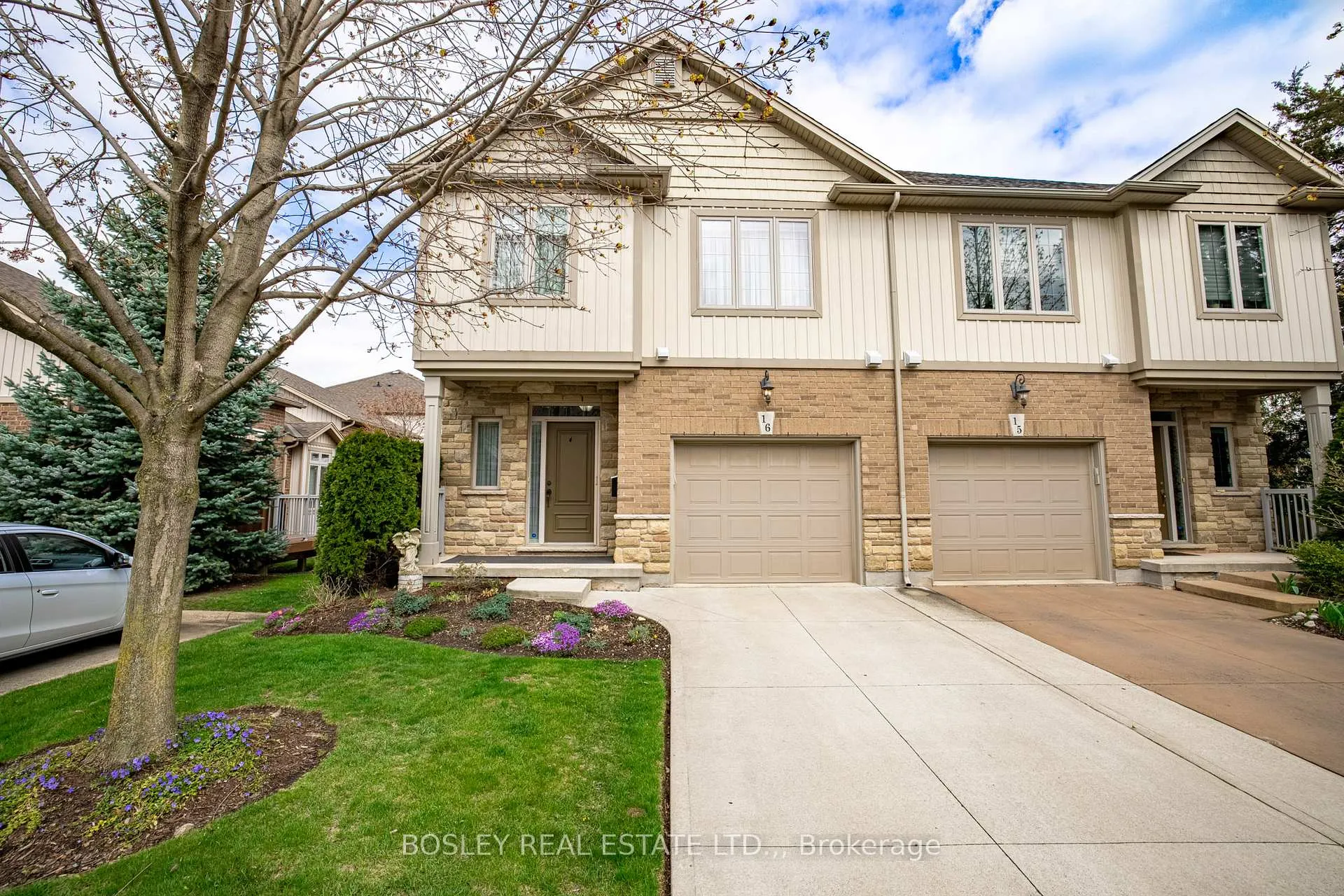 Photo 1 of Unit 16, 409 Niagara Street, St. Catharines, Carlton/Bunting — HOMEH