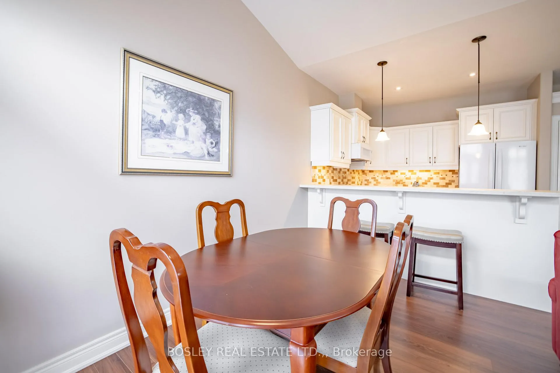 Photo 9 of Unit 16, 409 Niagara Street, St. Catharines, Carlton/Bunting — HOMEH