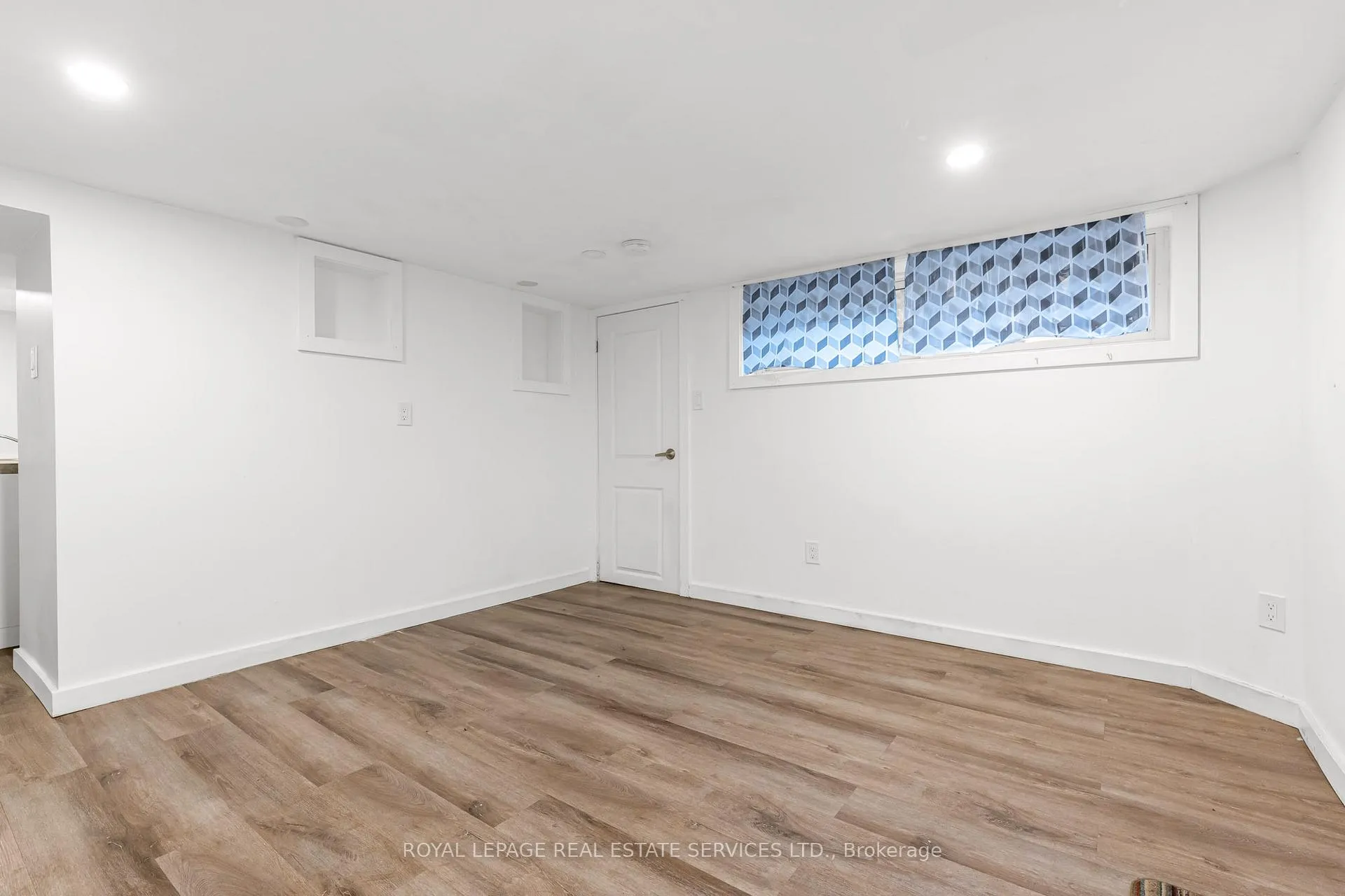 Photo 2 of Unit Lower, 58 East Avenue S, Hamilton, Stinson — HOMEH