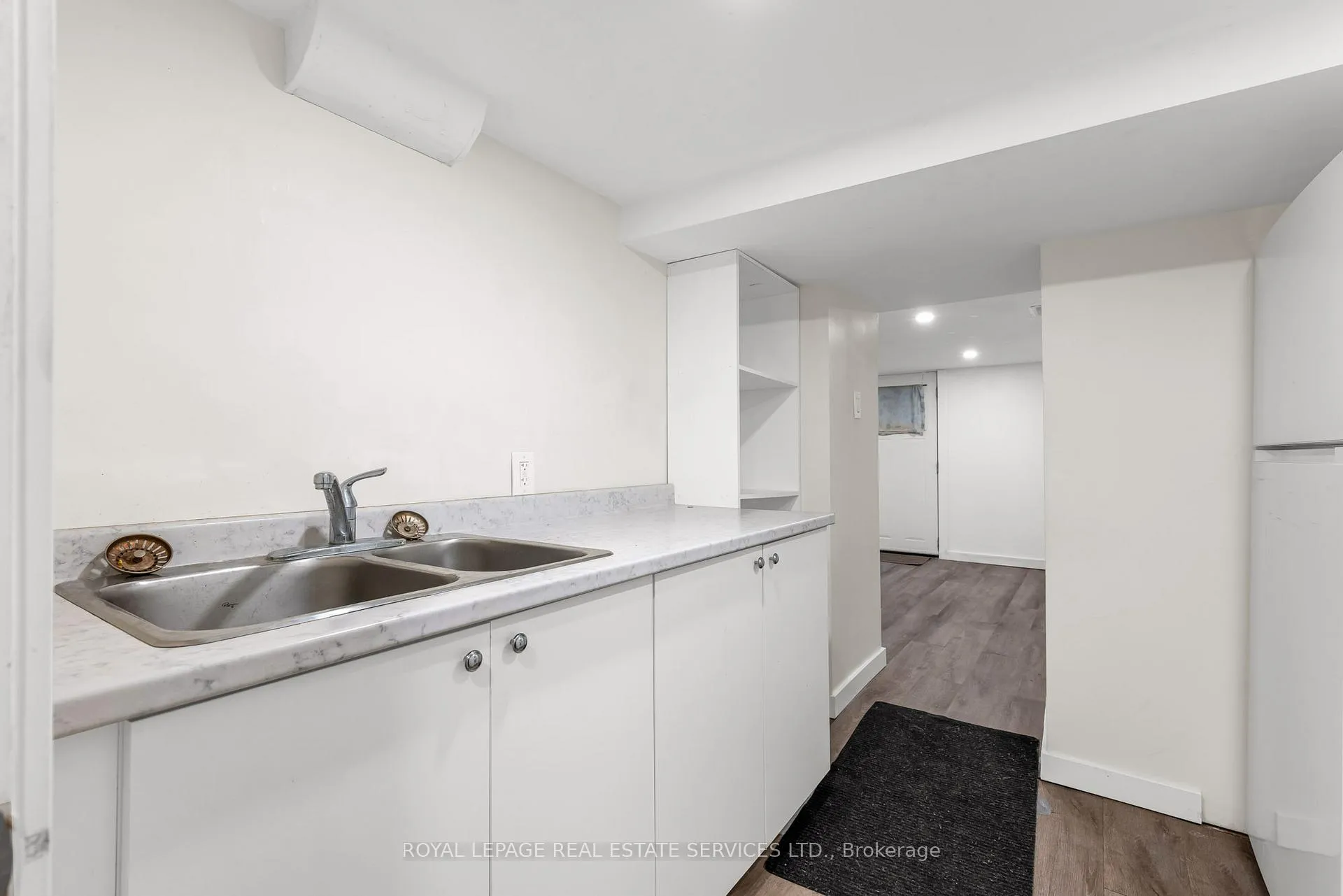 Photo 8 of Unit Lower, 58 East Avenue S, Hamilton, Stinson — HOMEH