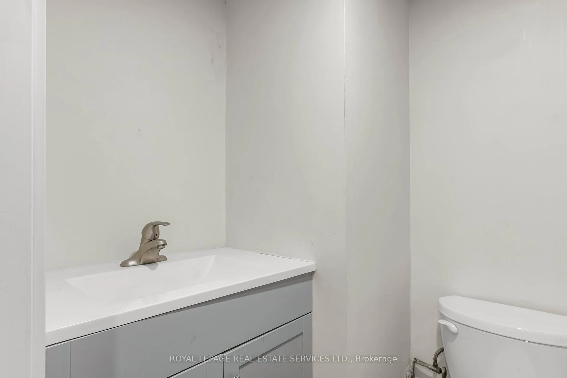 Photo 9 of Unit Lower, 58 East Avenue S, Hamilton, Stinson — HOMEH