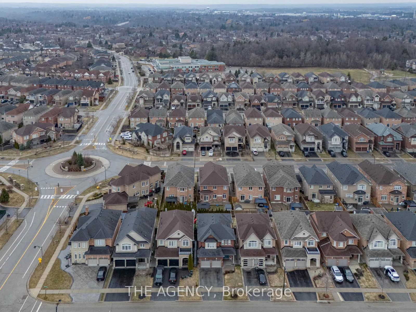 Photo 48 of 57 Morningside Drive, Halton Hills, Georgetown — HOMEH