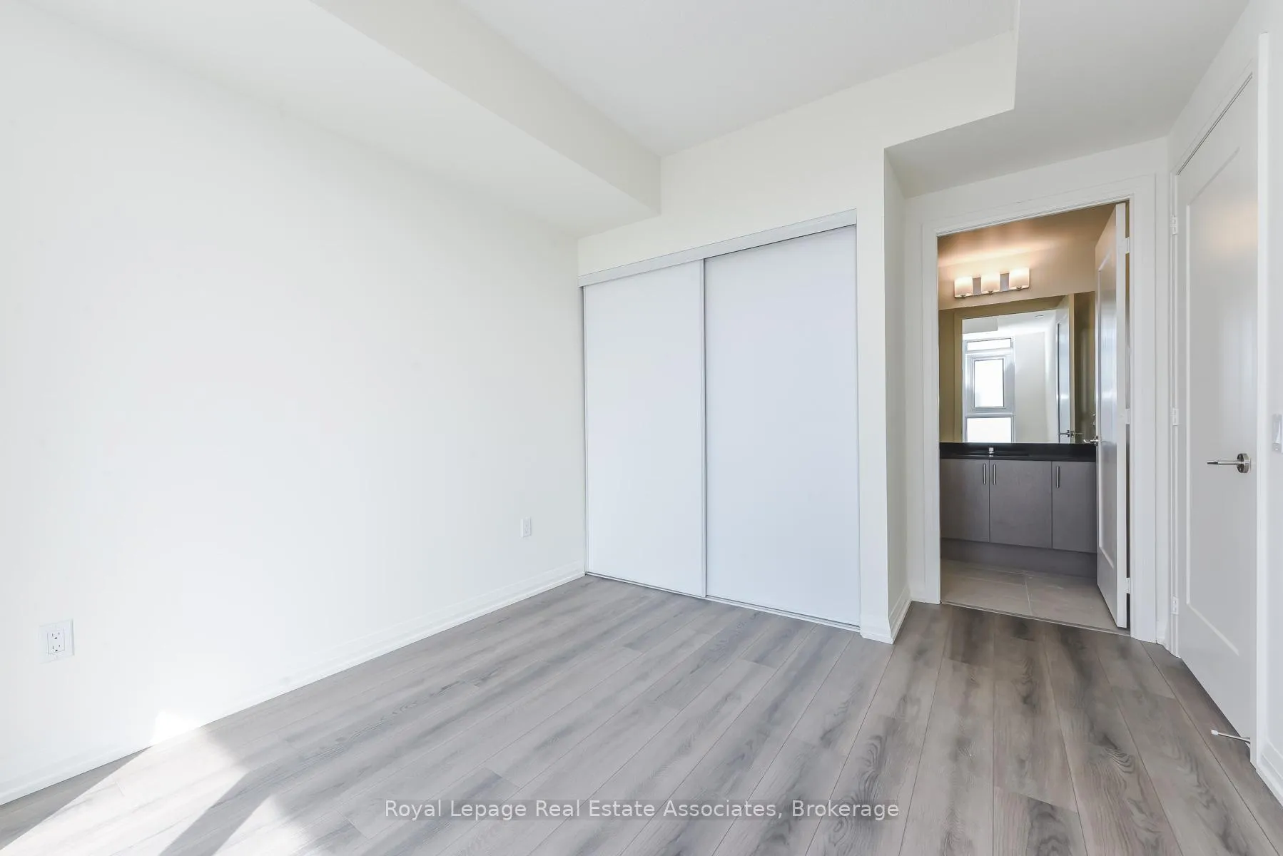 Photo 16 of Unit 1121, 8960 Jane Street, Vaughan, Concord — HOMEH