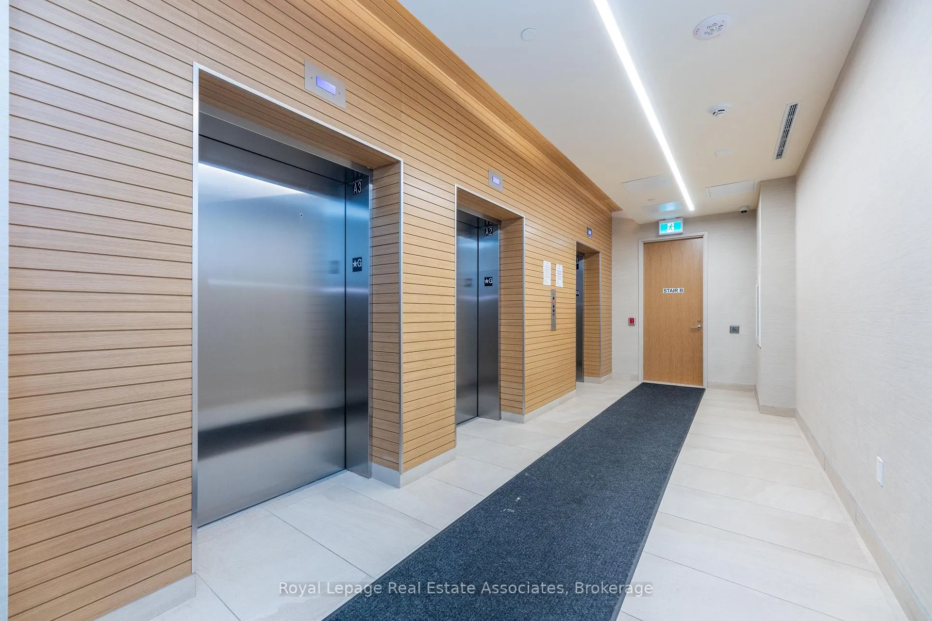 Photo 33 of Unit 1121, 8960 Jane Street, Vaughan, Concord — HOMEH