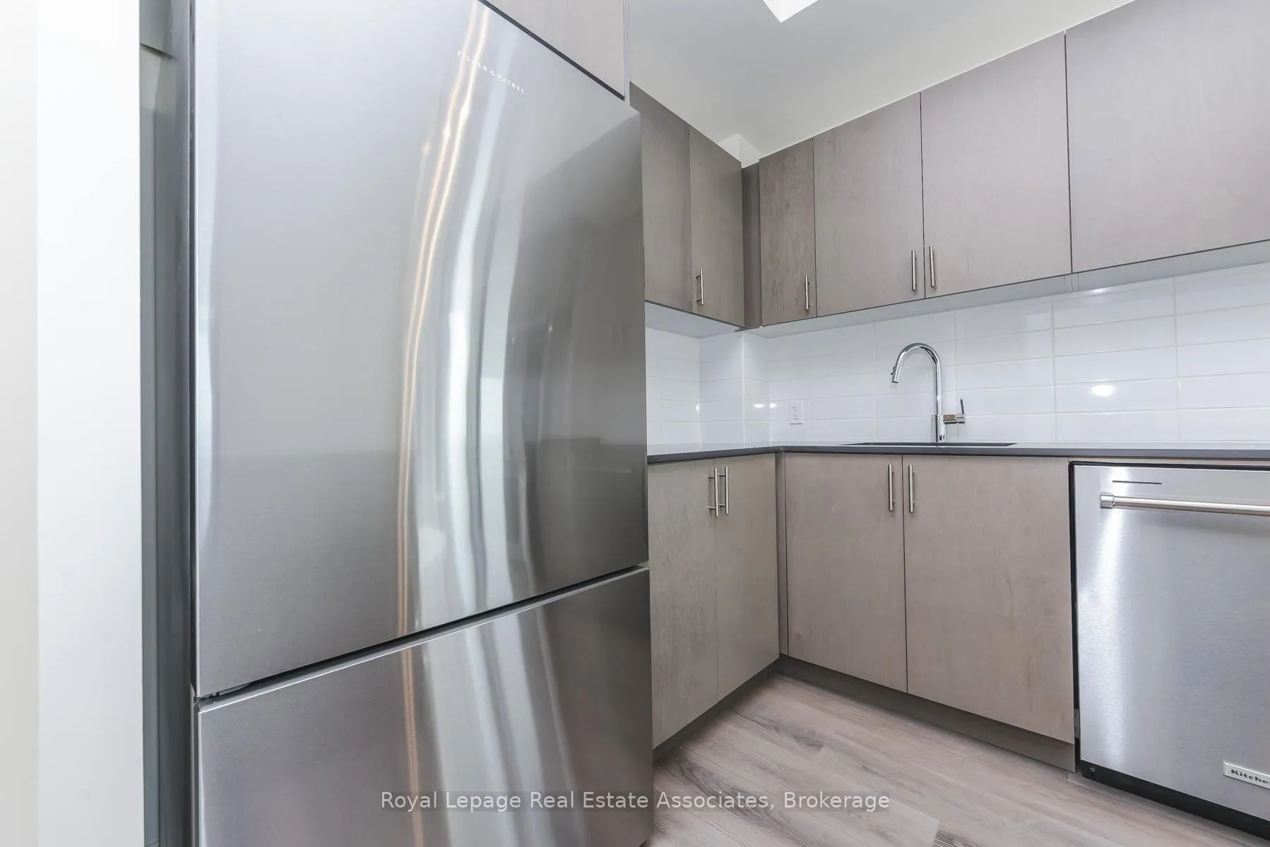 Photo 43 of Unit 1121, 8960 Jane Street, Vaughan, Concord — HOMEH