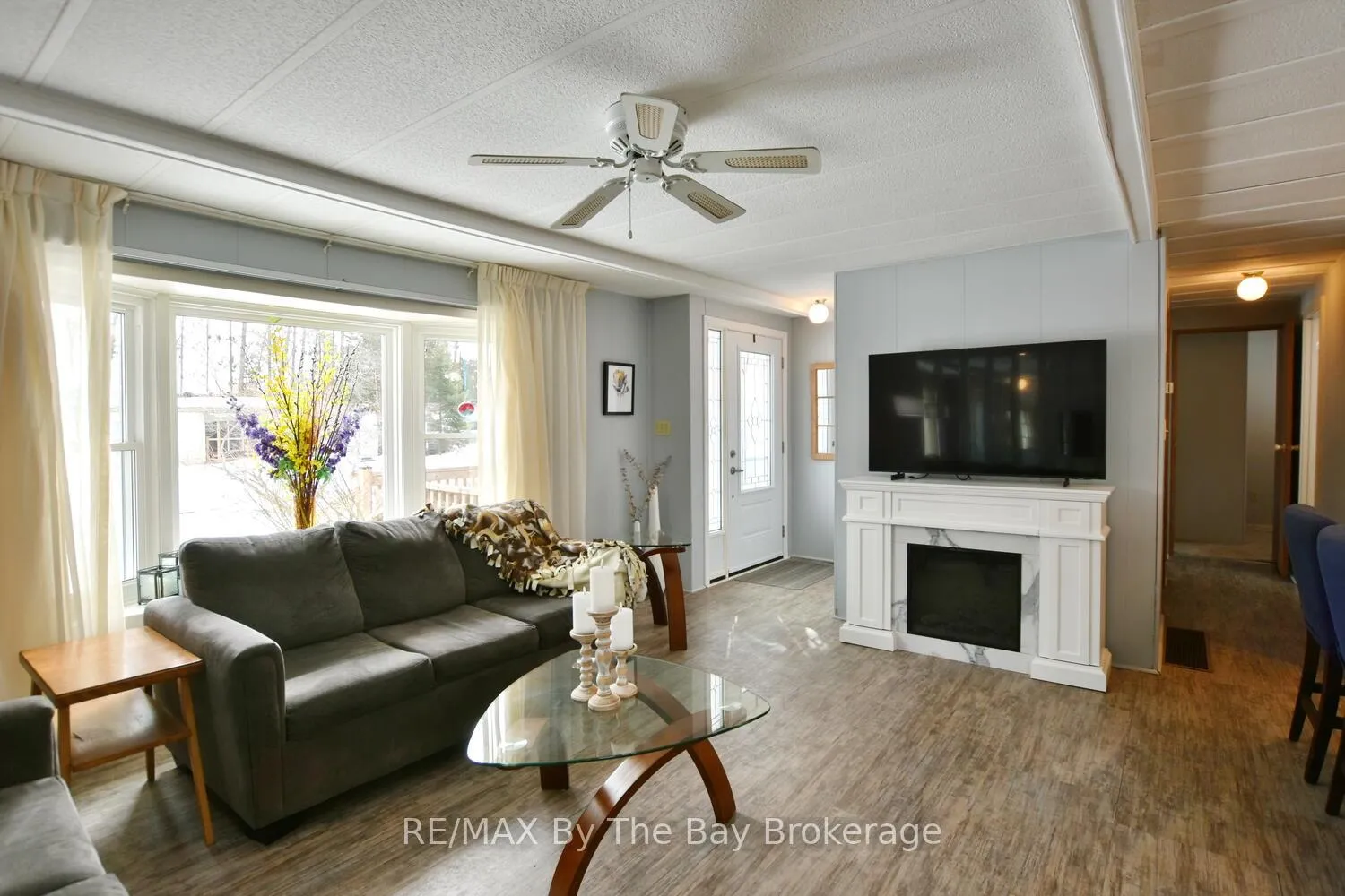Photo 22 of 15 Carruthers Street S, Wasaga Beach — HOMEH