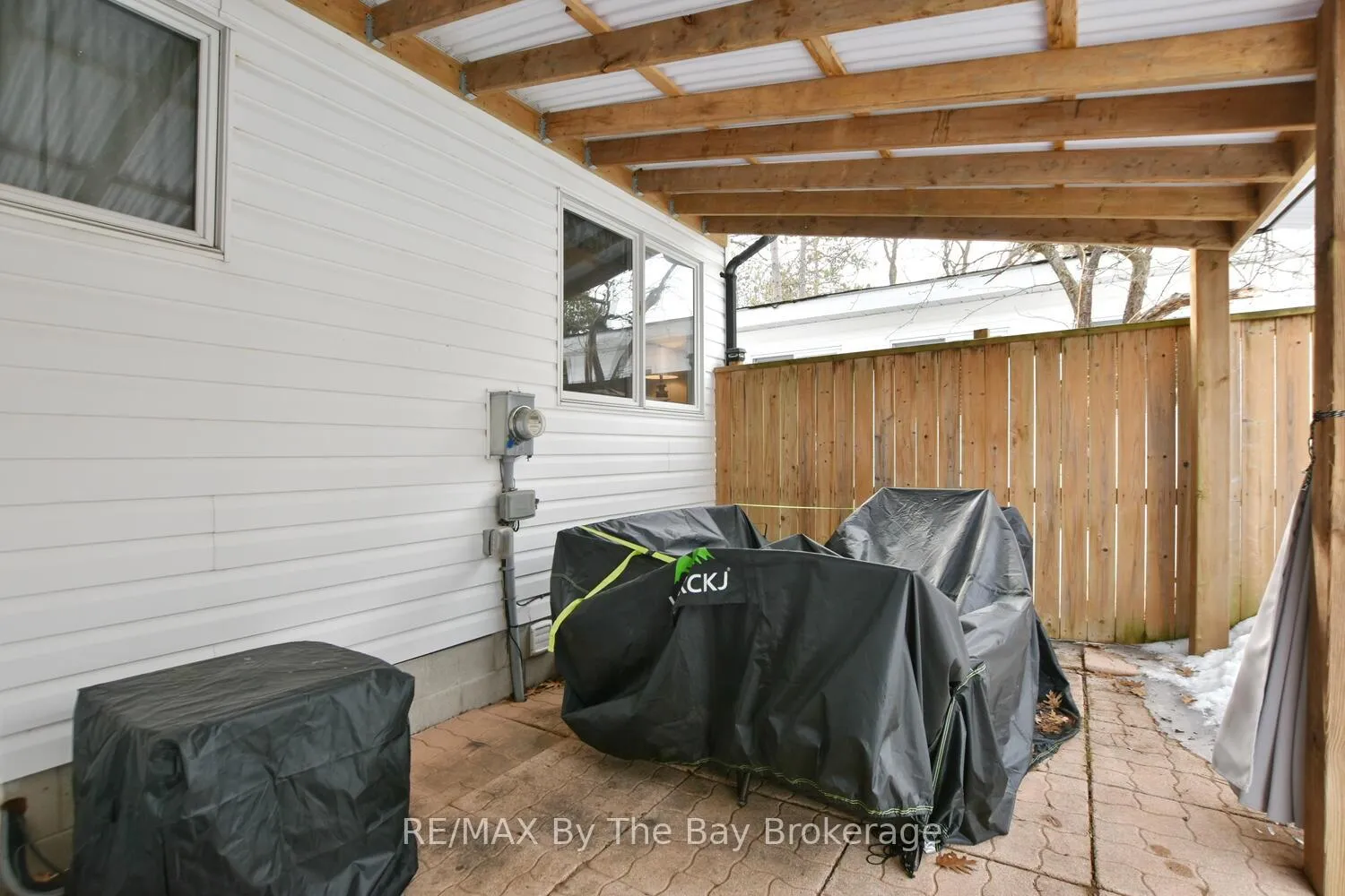Photo 25 of 15 Carruthers Street S, Wasaga Beach — HOMEH