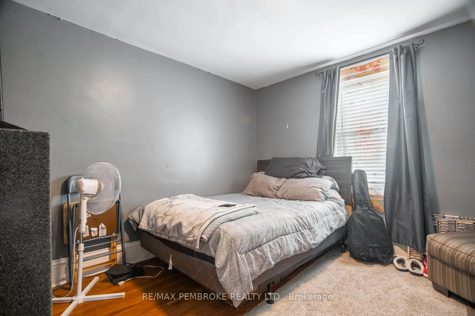 Photo 20 of 320 Moffat Street, Pembroke — HOMEH