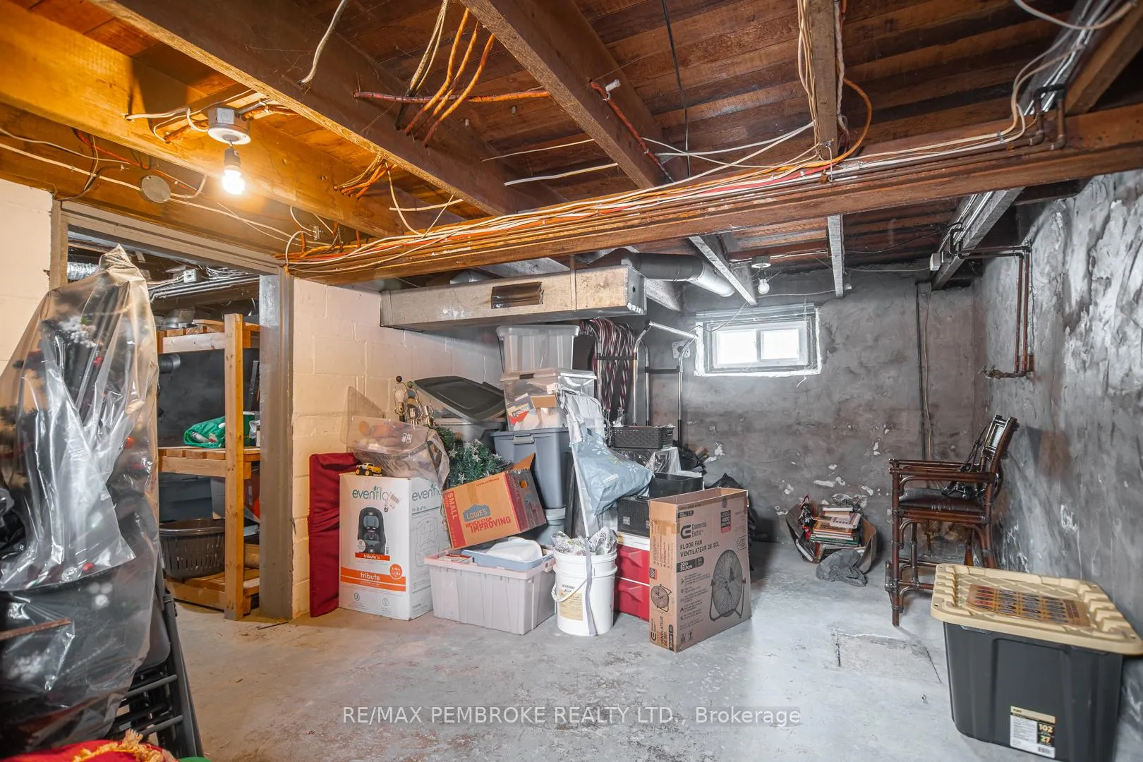 Photo 28 of 320 Moffat Street, Pembroke — HOMEH