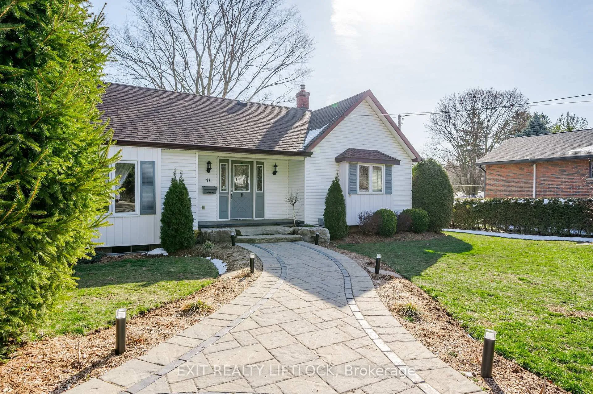 Photo 24 of 71 High Street, Clarington, Bowmanville — HOMEH