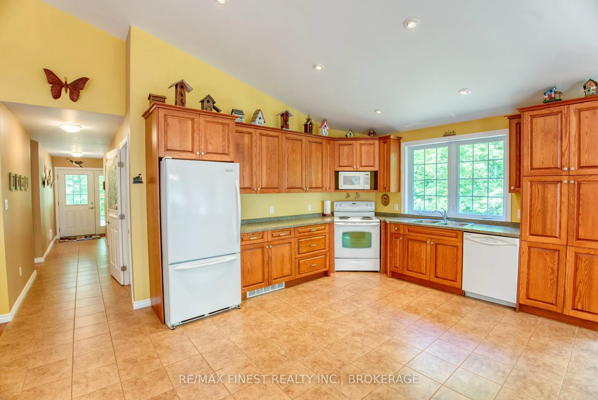 Photo 27 of 855A Crow Lake Road, Frontenac, Frontenac Centre — HOMEH