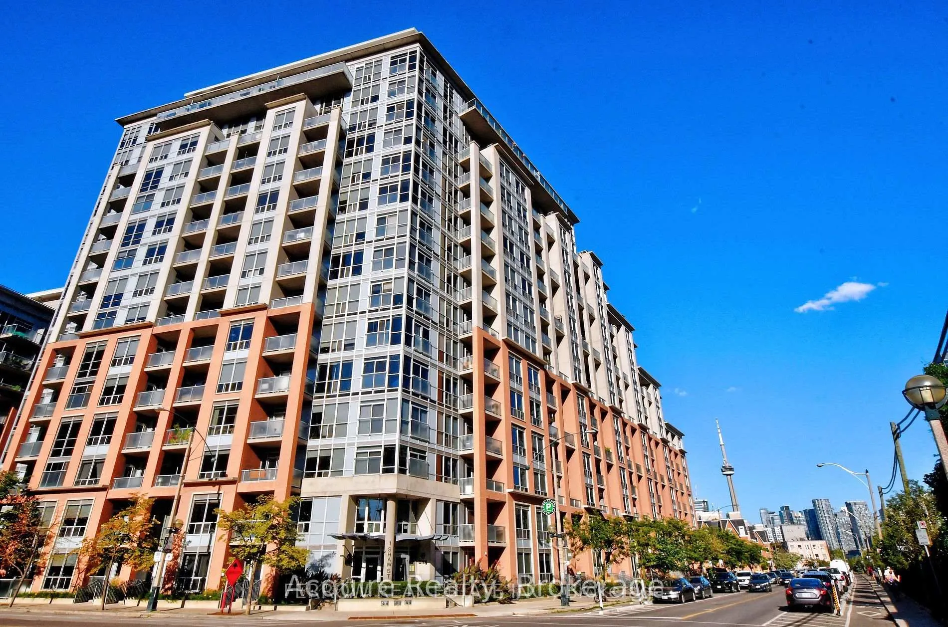 Front of Unit 1021, 1 Shaw Street