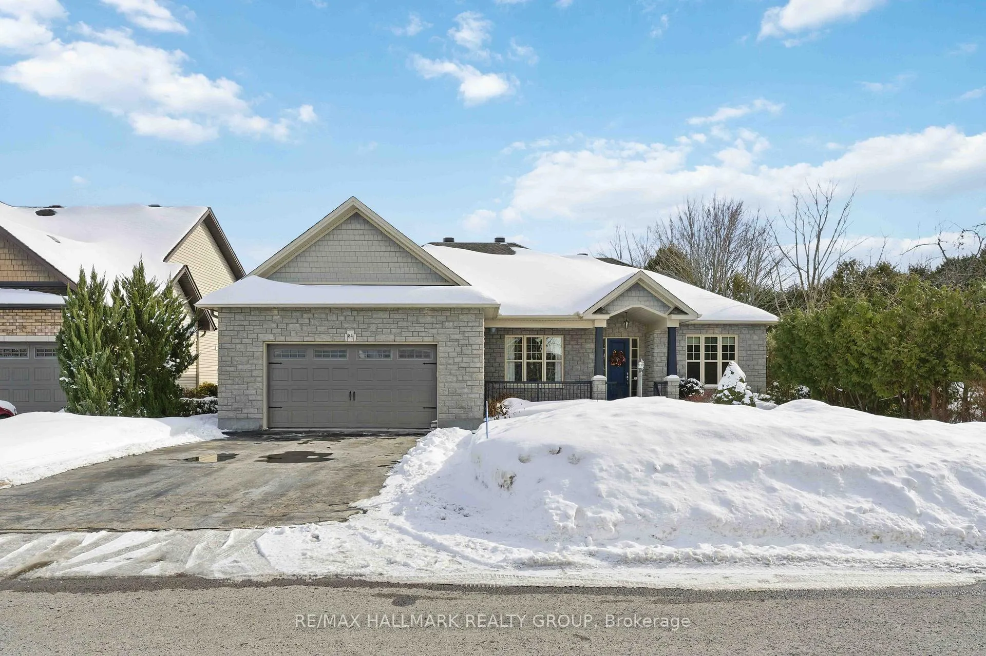 Photo 1 of 84 Chanonhouse Drive, Ottawa, Richmond — HOMEH
