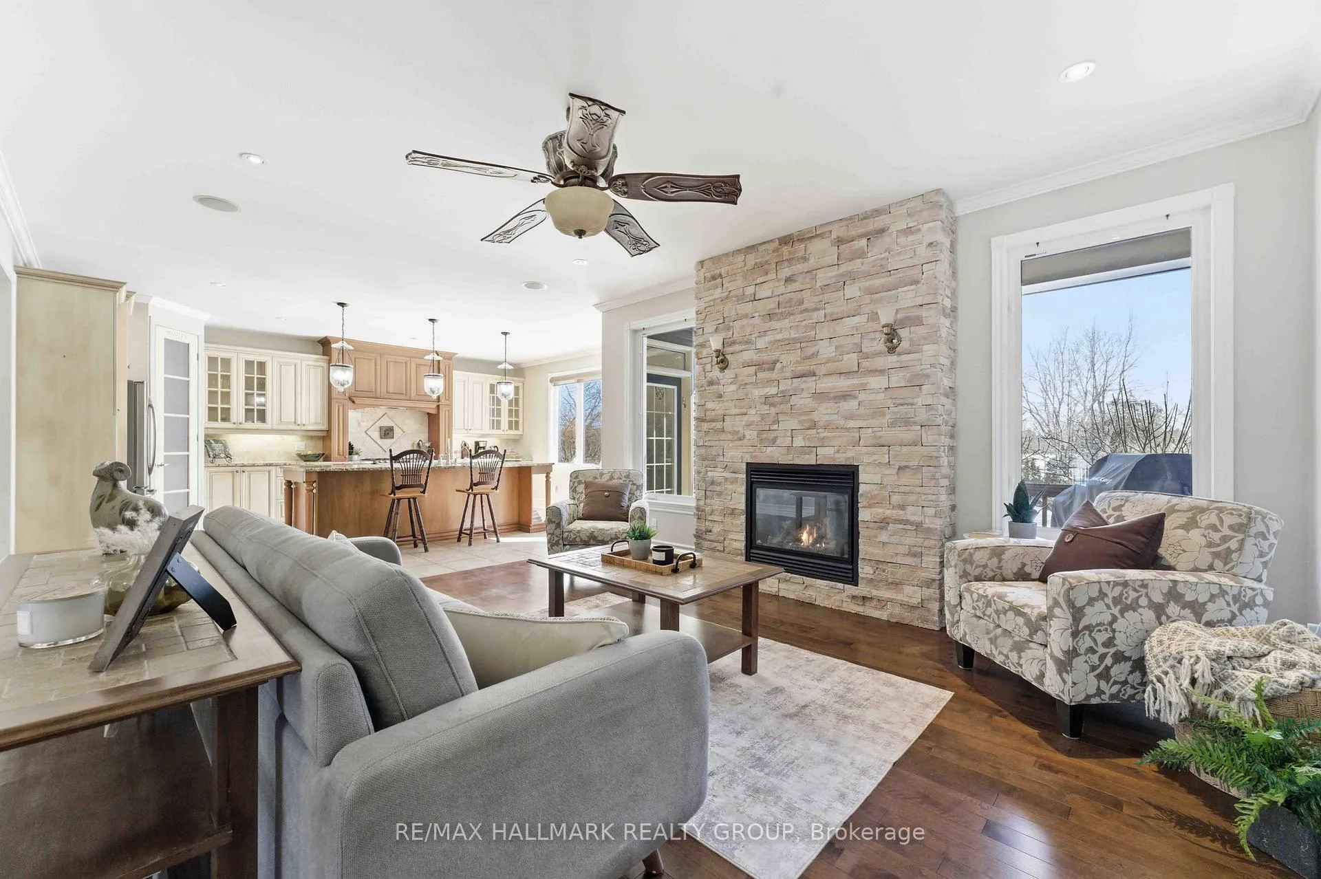 Photo 6 of 84 Chanonhouse Drive, Ottawa, Richmond — HOMEH