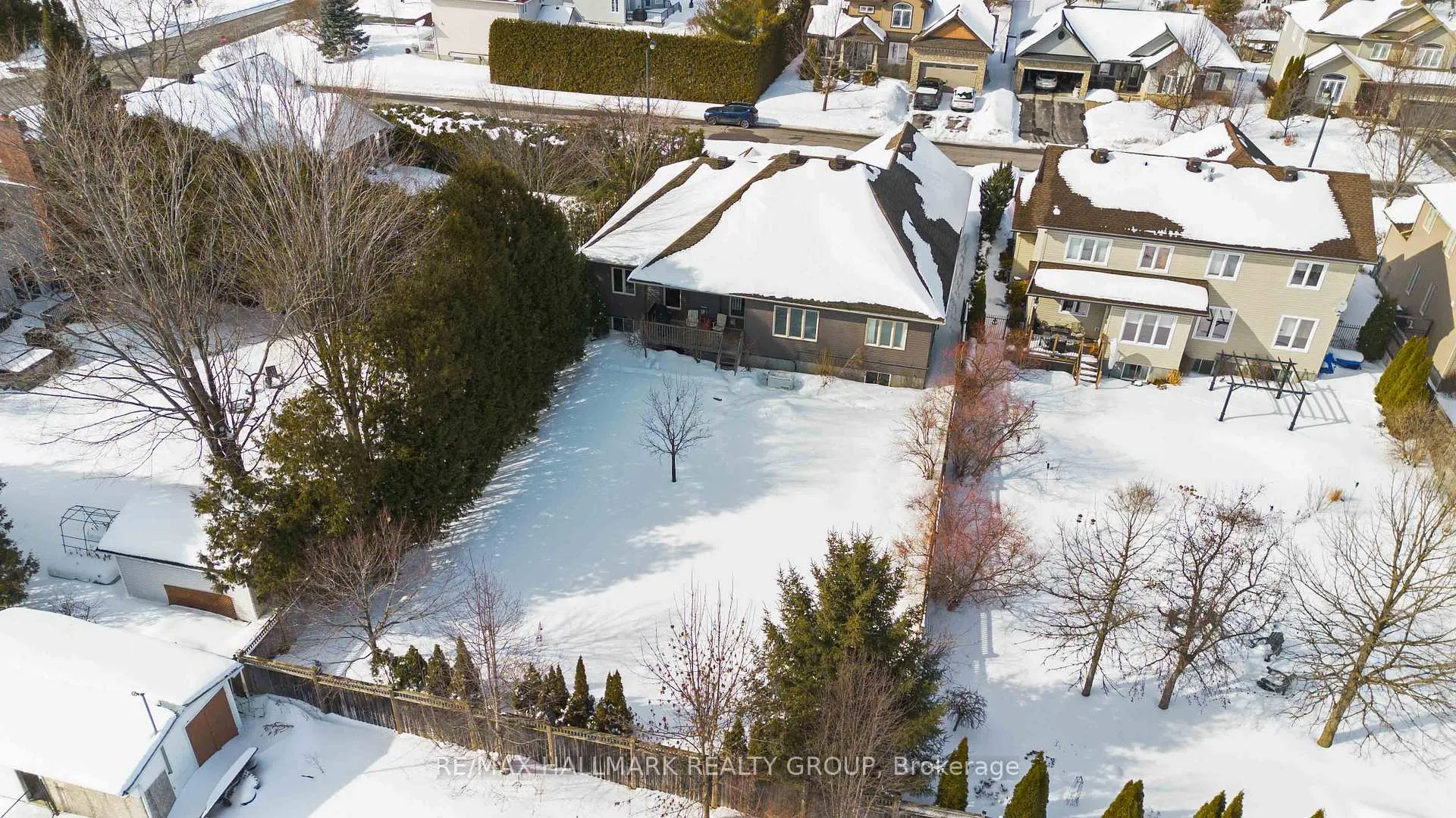 Photo 29 of 84 Chanonhouse Drive, Ottawa, Richmond — HOMEH