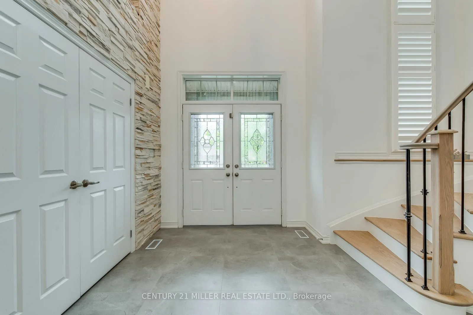 Photo 4 of 4645 Ethel Road, Burlington, Alton — HOMEH